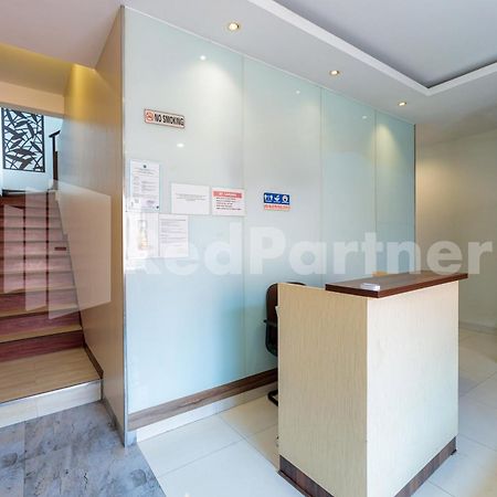 Ichiza Room Redpartner Jakarta Exterior photo